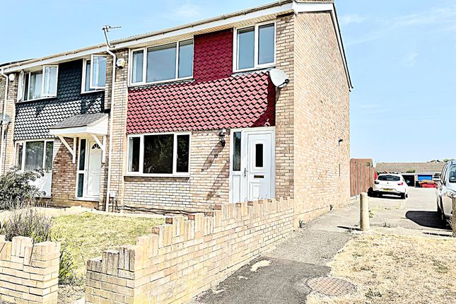 Thumbnail End terrace house to rent in Kenilworth Walk, Bedford