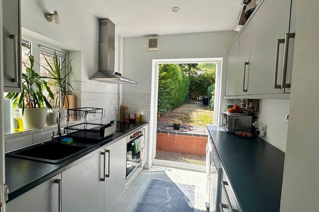 65, Malvern photo 2