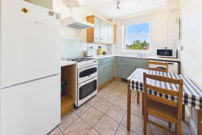 15, Rowntree Road, TWICKENHAM photo 4