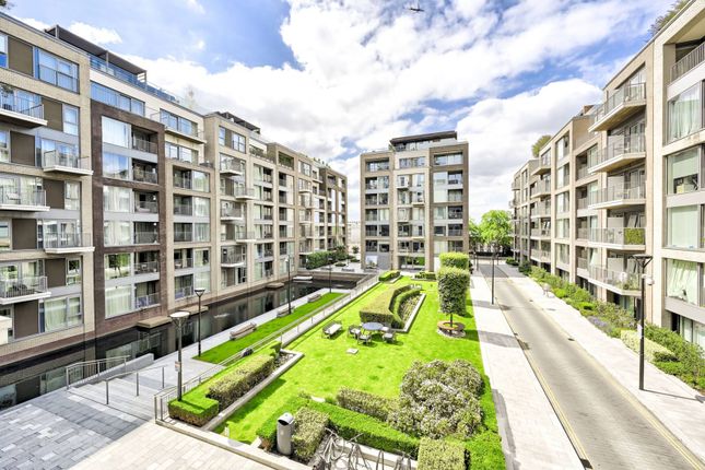 Thumbnail Flat for sale in Chelsea Creek, Chelsea Creek, London