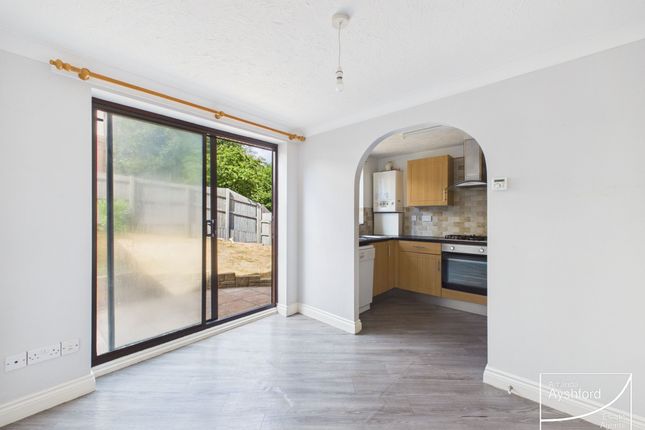 75 Mariners Way, Paignton photo 3