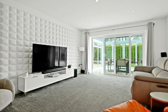 8C, Shottsford Road, Poole photo 3