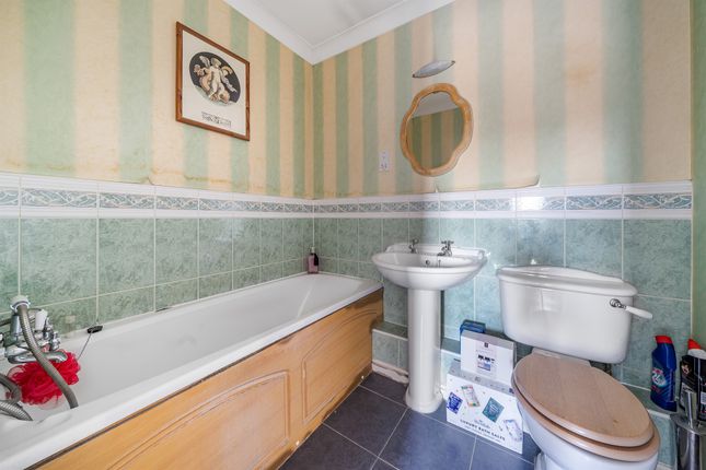 End terrace house for sale in Osier Crescent, London