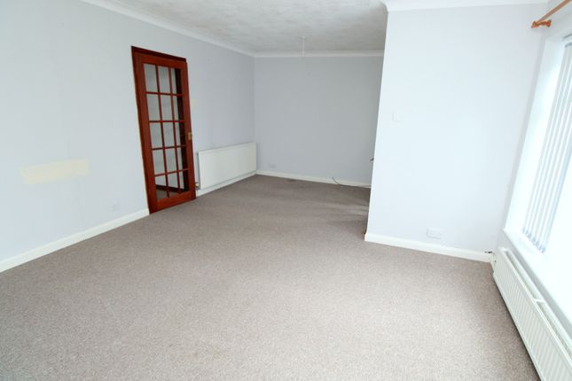 31, Ascot Drive, Rhyl photo 4