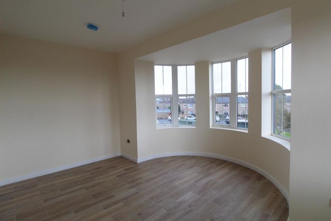 Apartment 2 New Airedale Hotel, Apt 2 197, Holywell Lane, Castleford photo 3