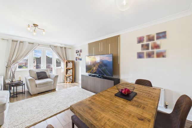 Greenacre Close, Sheffield photo 4