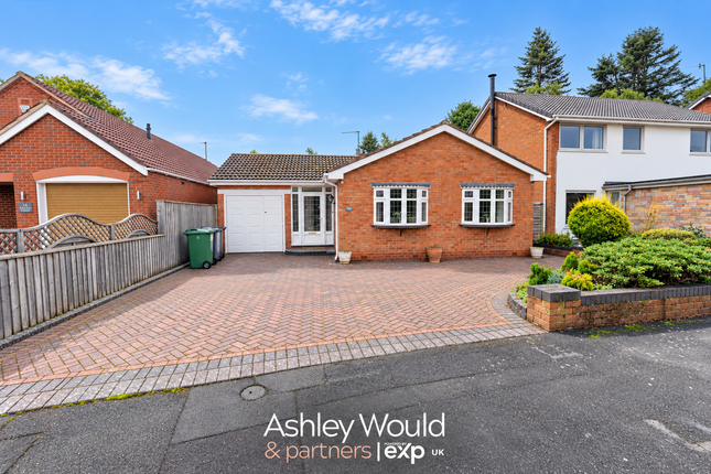 3-bed bungalow on Fairways Avenue, Stourbridge, £495,000