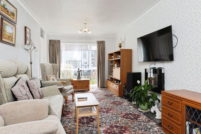 11, Wallington Close, Bedlington photo 3
