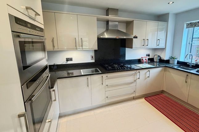 Flat 2, Heritage Grange, 77, Salterton Road, Devon photo 4