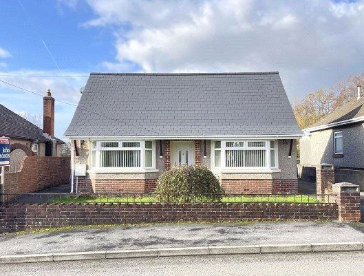 Thumbnail Bungalow for sale in Wernddu Road, Ammanford, Carmarthenshire