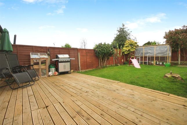 Bungalow for sale in Cotswold Avenue, Rayleigh, Essex