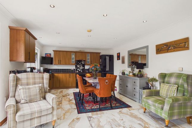 Downfields House, Ely Road, Downham Market photo 4