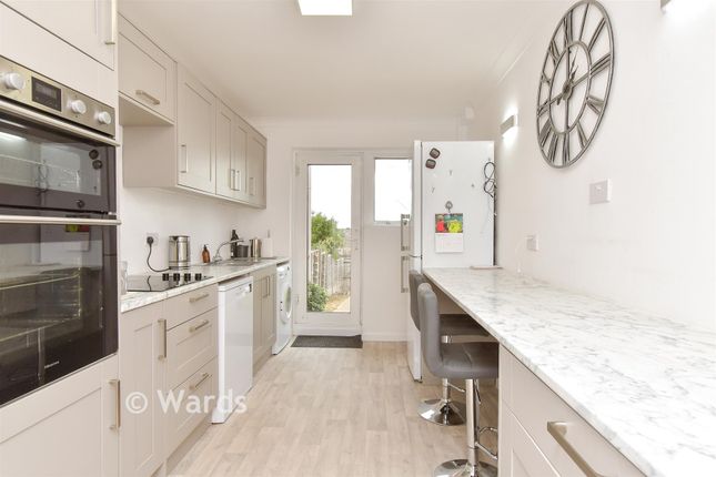 9, Clive Road, Sittingbourne photo 2