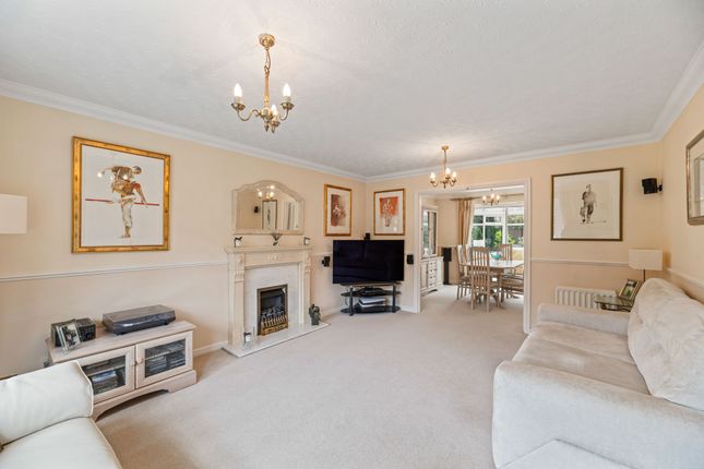 119 Beamish Close, Warrington photo 3
