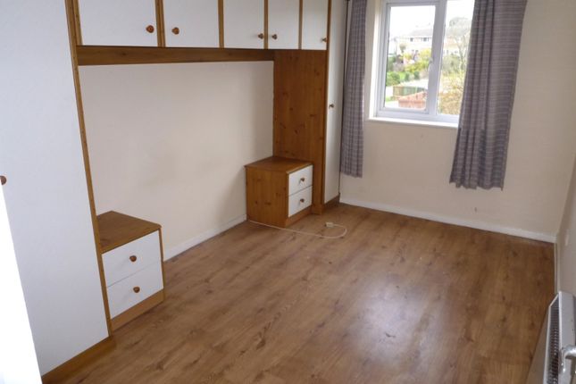 Flat to rent in Abbey Mews, Dunstable