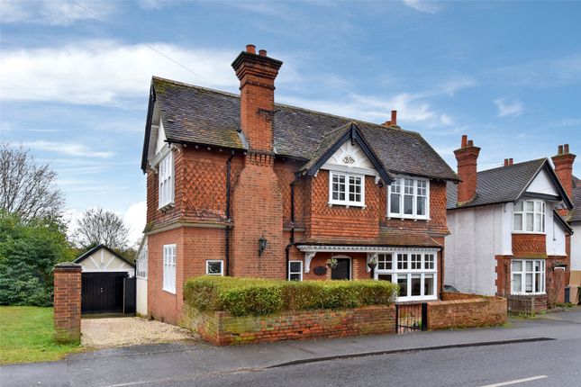 Thumbnail Detached house to rent in Boyn Hill Road, Maidenhead, Berkshire