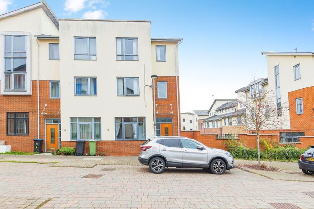 Thumbnail Town house for sale in The Martlet, Milton Keynes