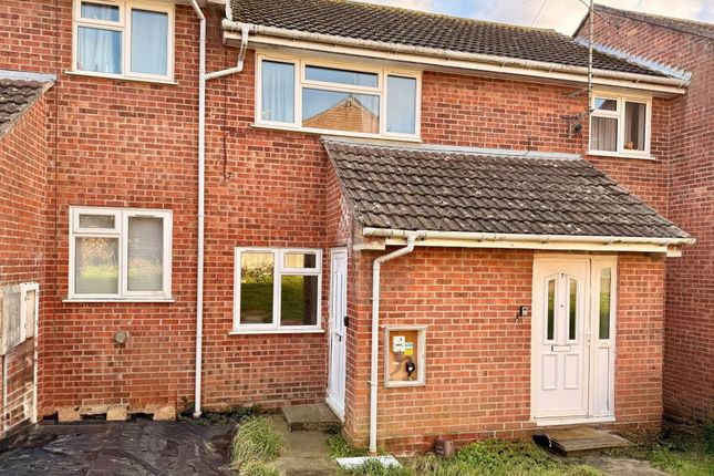 2-bed flat on 5 Cavalier Walk, Yeovil, £82,500
