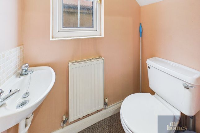 6, Thorne Way, Cardiff photo 5