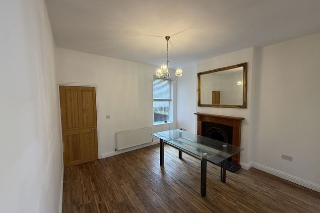 45, Swindon Road, Birmingham photo 3