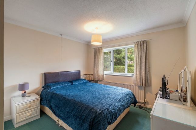 1, Donnerville Close, Telford photo 4