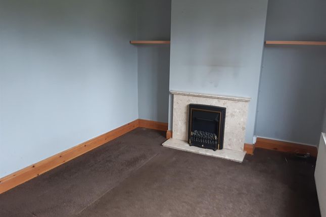 52, Paddock Road, Huddersfield photo 2