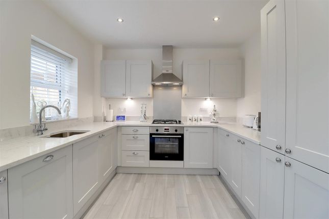 Town house for sale in Harrison Croft, Gilberdyke, Brough