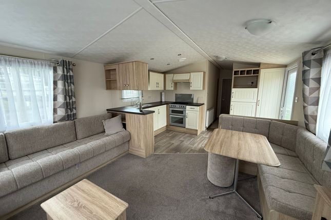 1, Jamieâ€™s Cragg Holiday Park, Welburn photo 2