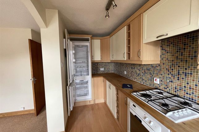 15, Appletree Court, Weston-Super-Mare photo 4
