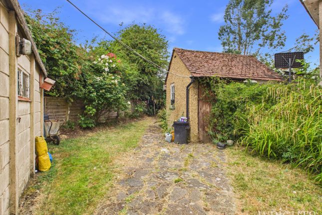 21, Parsonage Lane, Hatfield photo 4