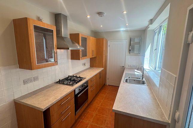 15, Hivings Hill, CHESHAM photo 3