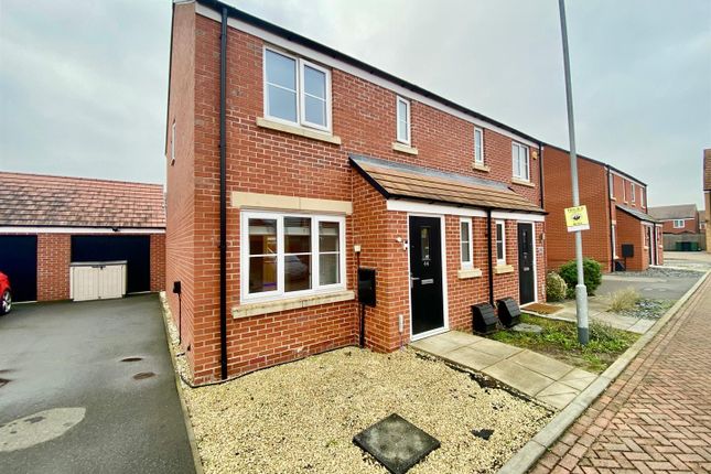 3-bed house on 44, Fairhaven, Peterborough, £270,000
