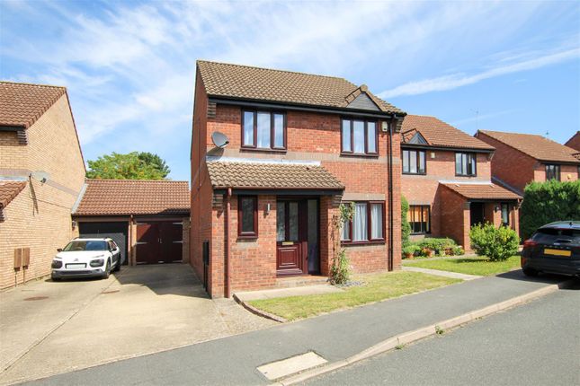 Thumbnail Detached house to rent in Clover Court, Cherry Hinton, Cambridge