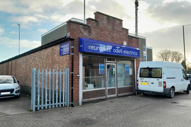 Thumbnail Retail premises for sale in Spitalfields, Bedworth