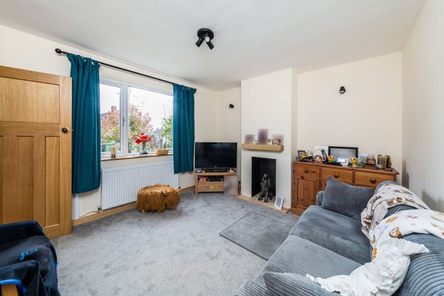 94 Oxford Crescent, Didcot photo 2