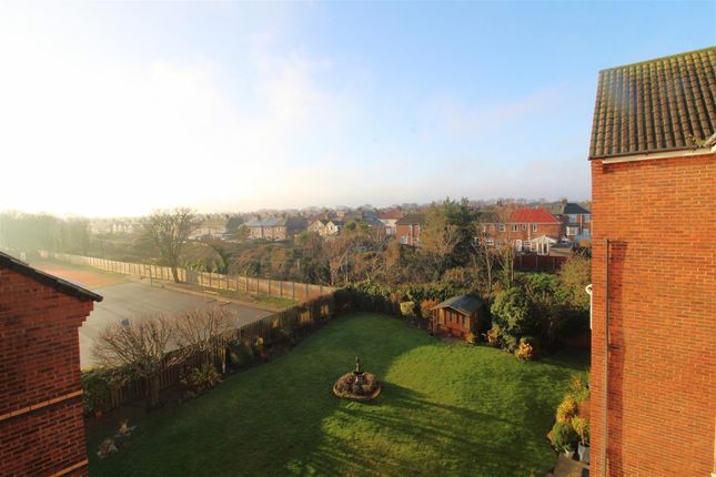 Marden Avenue, North Shields photo 2