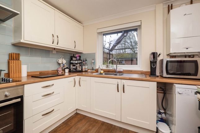 14, Beech Way, Norwich photo 2