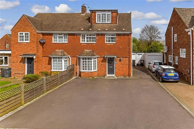 Semi-detached house for sale in The Avenue, Greenacres, Aylesford, Kent