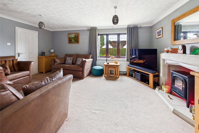 10, Rye Mill Lane, Colchester photo 3