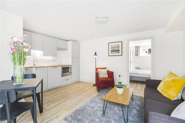 Flat to rent in Marston Street, Oxford, Oxfordshire