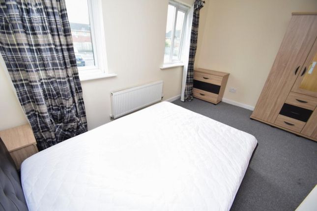 Town house to rent in 373 Stretford Road, Hulme, Manchester