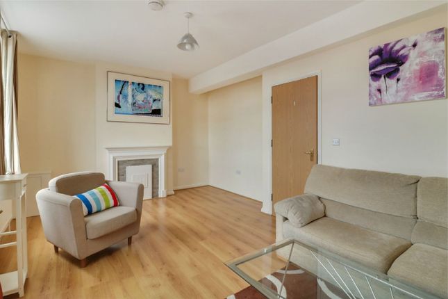 Thumbnail Flat to rent in Bridge Road, Wembley