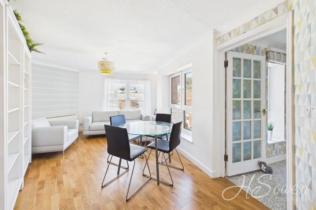 45 Tor Haven, Abbey Road, Torquay photo 3