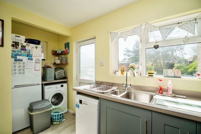 Flat for sale in Dundee Road, Weymouth