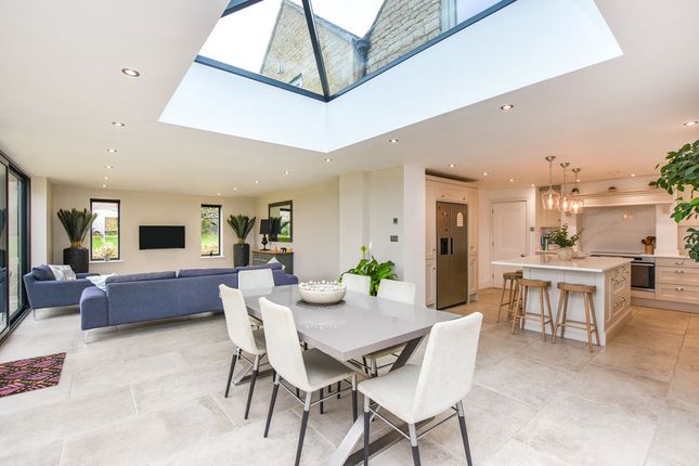 The Old Coach House, Essendine Road, Stamford photo 3