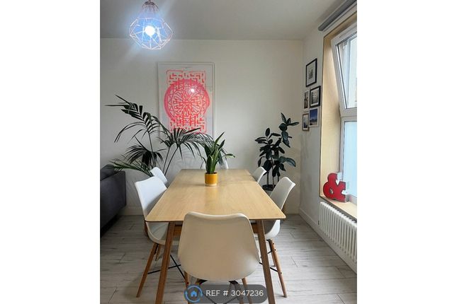 London Terrace, Hackney Road, London photo 4