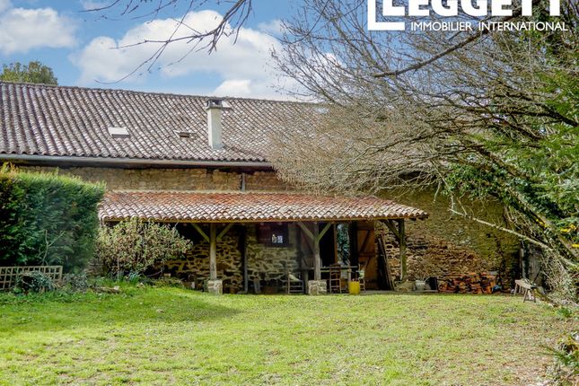Villa for sale in Les Salles-Lavauguyon, Haute-Vienne, Nouvelle-Aquitaine