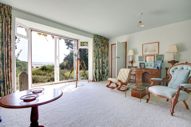 Lea House, Lisle Court Road, Lymington photo 4