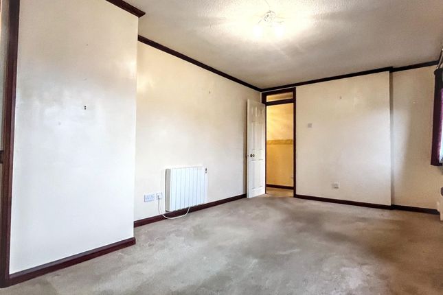 10 Forest Grange Close, Harrogate photo 2