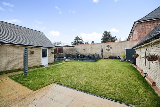 Detached house for sale in Broomfield Way, Braintree